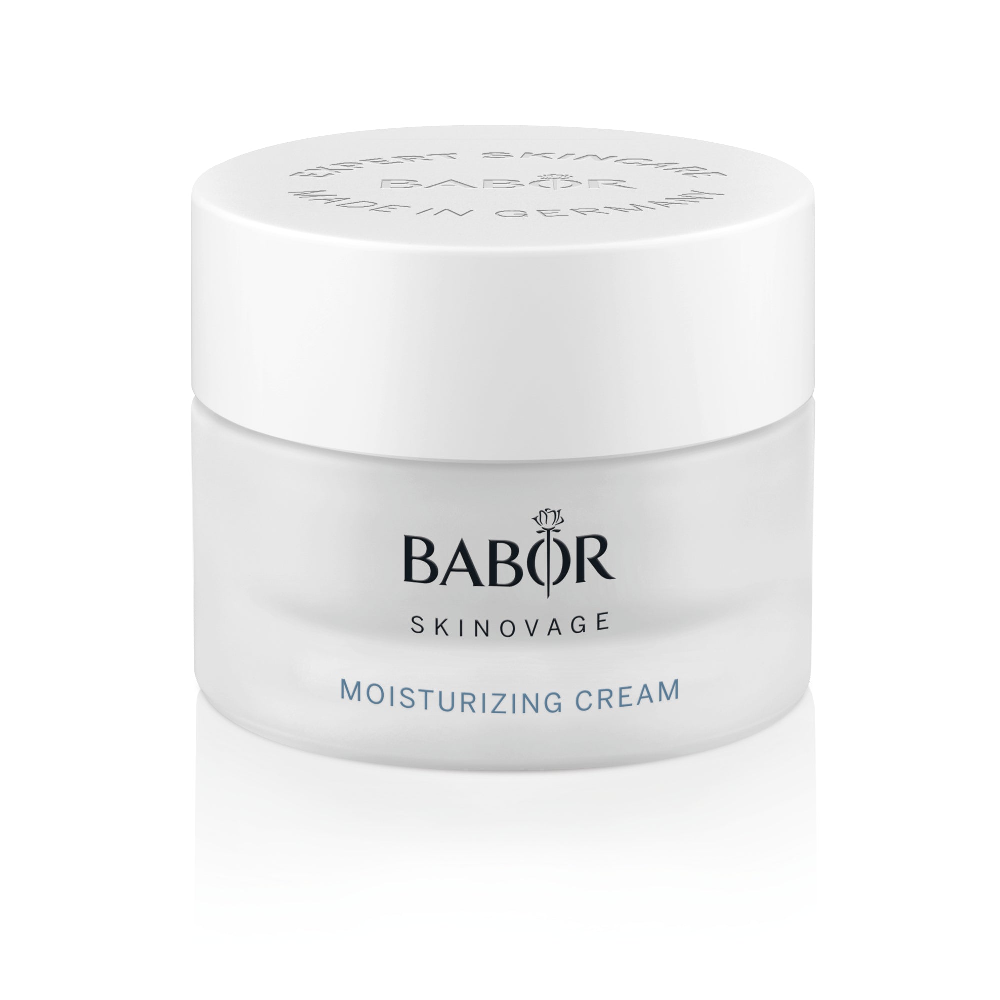 Creamy texture of Babor Moisturizing Cream during application – deeply nourishing moisturizer for smooth, supple skin